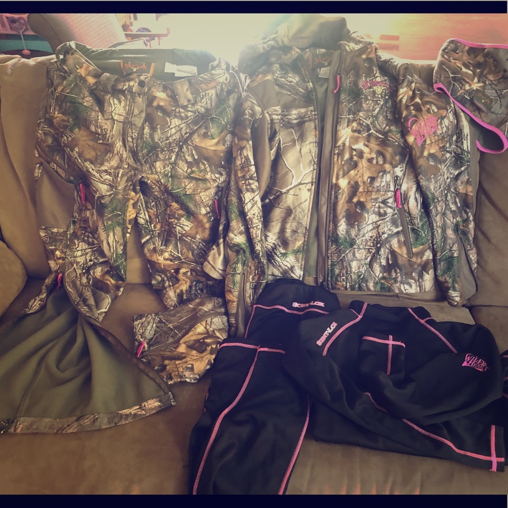 Women's Scent-lok wild heart hunting suit